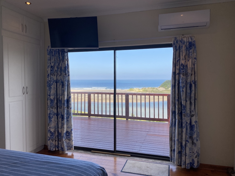 4 Bedroom Property for Sale in Cintsa East Eastern Cape